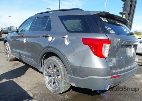 2022 Ford Explorer Xlt z USA, uszkodzony, nr VIN 1FMSK7DH5NGC46970